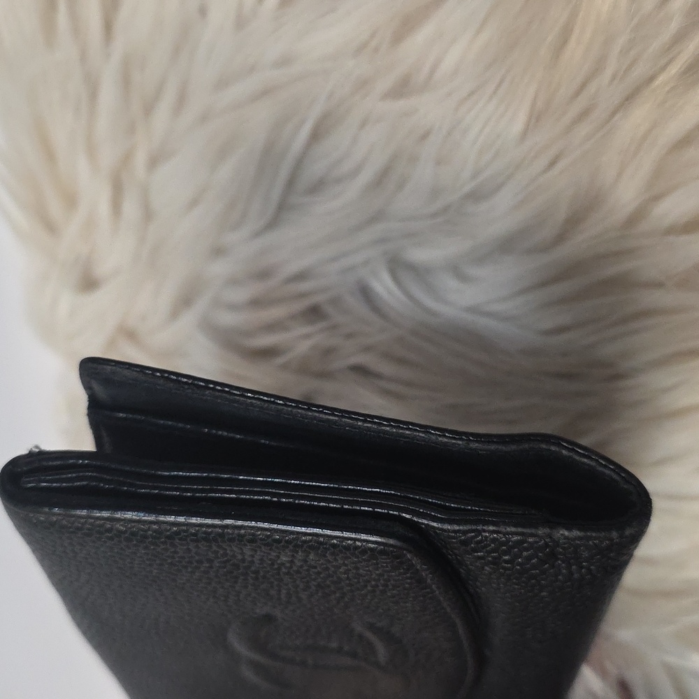 Chanel French flap wallet in caviar Leather. - Picture 3 of 8